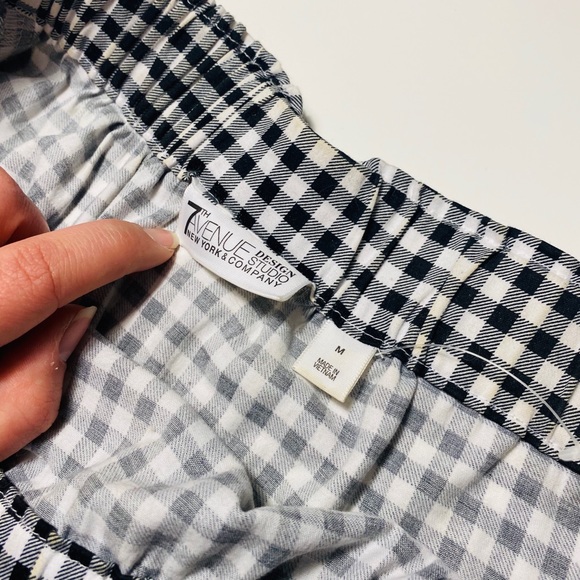 NY&co Gingham Top - Picture 4 of 6